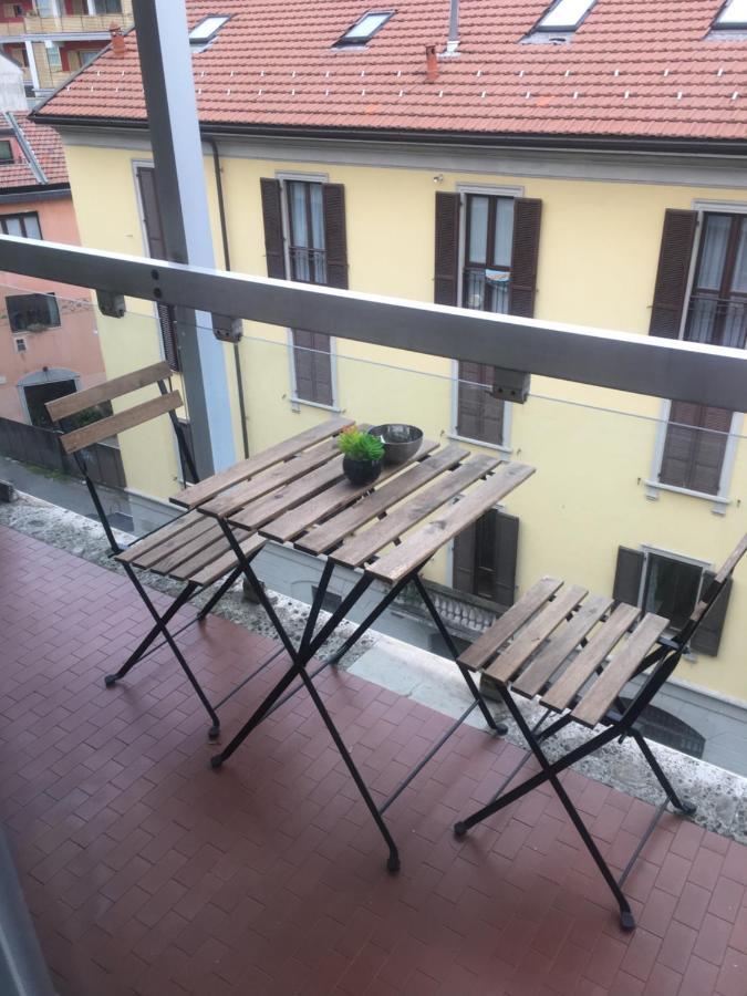 Morivione Apartment - Bocconi Free Parking Милано Екстериор снимка